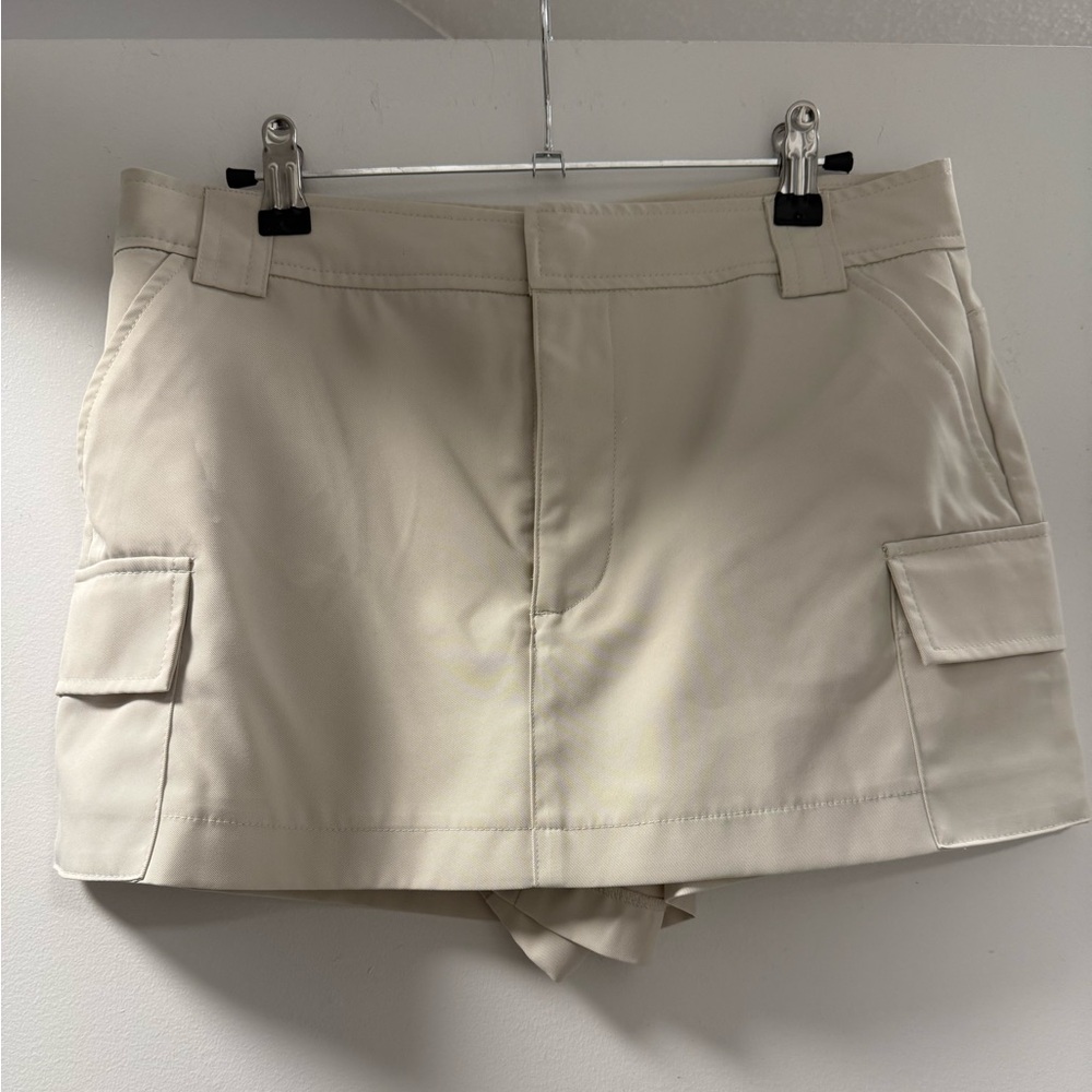 Zara Beige Skort with Cargo Pockets
